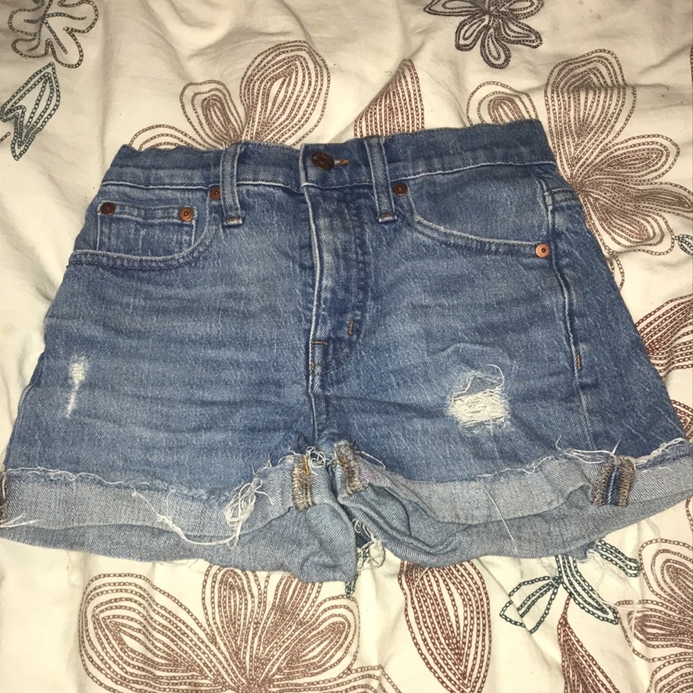 size 23 madewell high waisted shorts